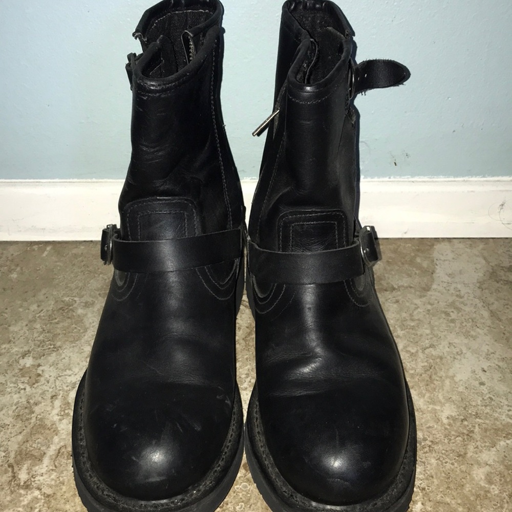 Harley Davidson leather boots
